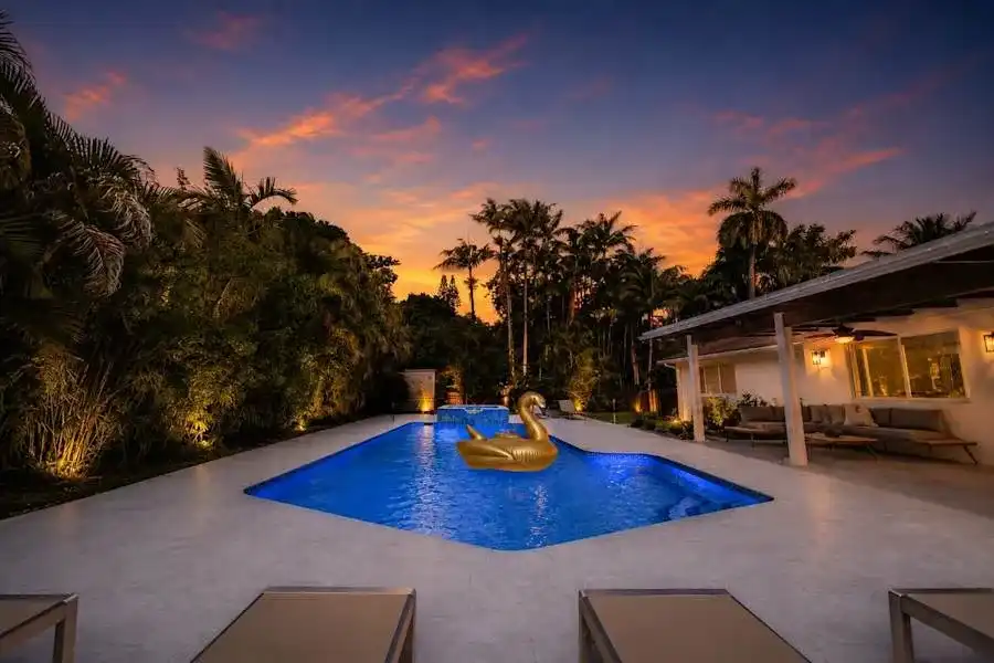 Villa Vizcaya - Miami Luxury Access villa