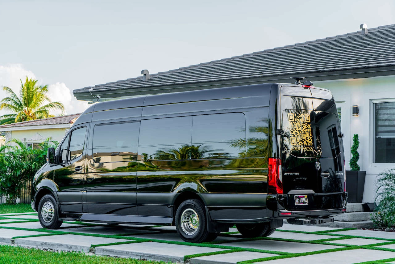 Miami Luxury Transportation: Where Opulence Meets Seamless Journeys