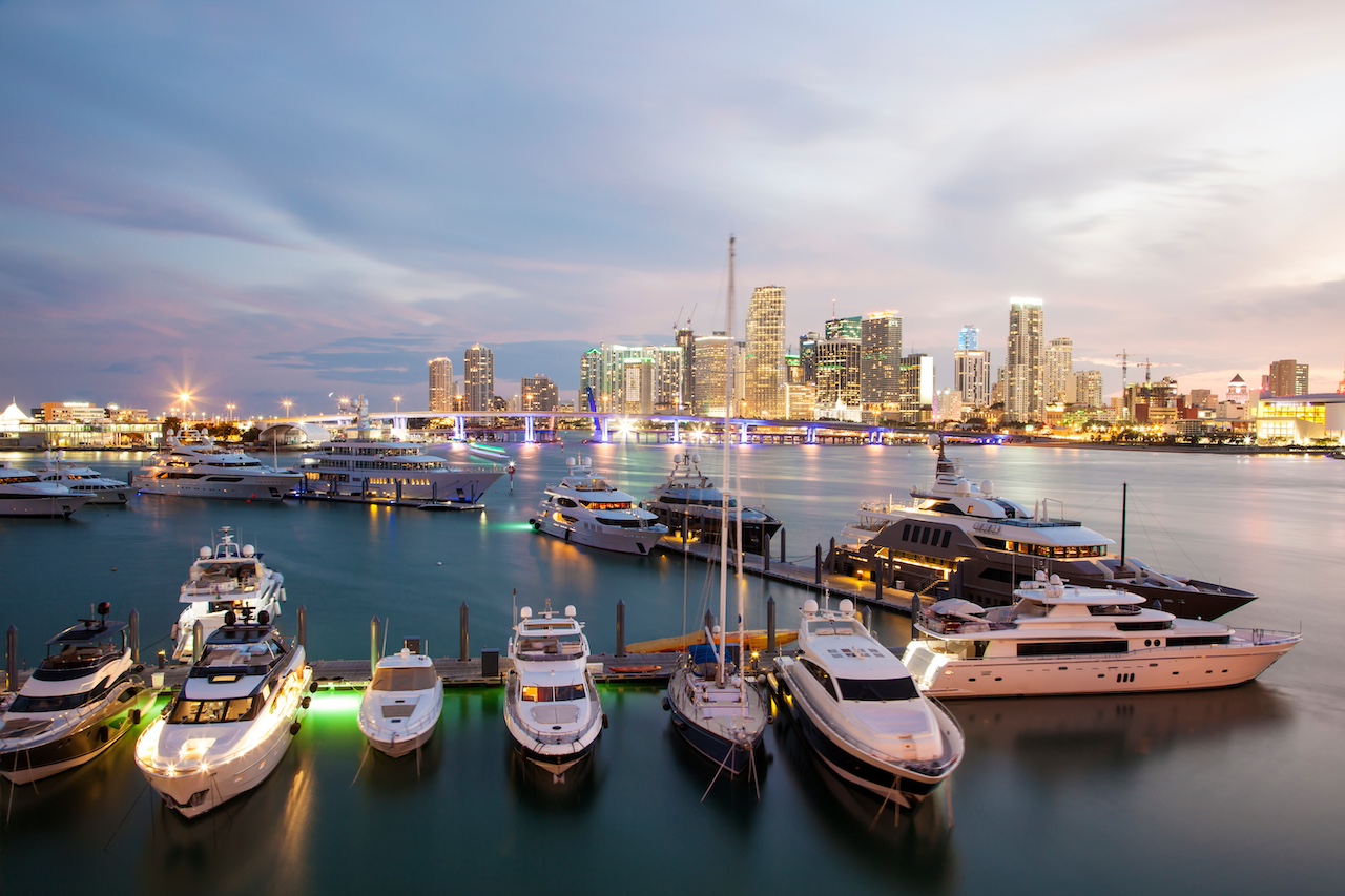 Navigating Luxury: Explore Miami’s Waters with Our Premier Yacht Charter Experiences