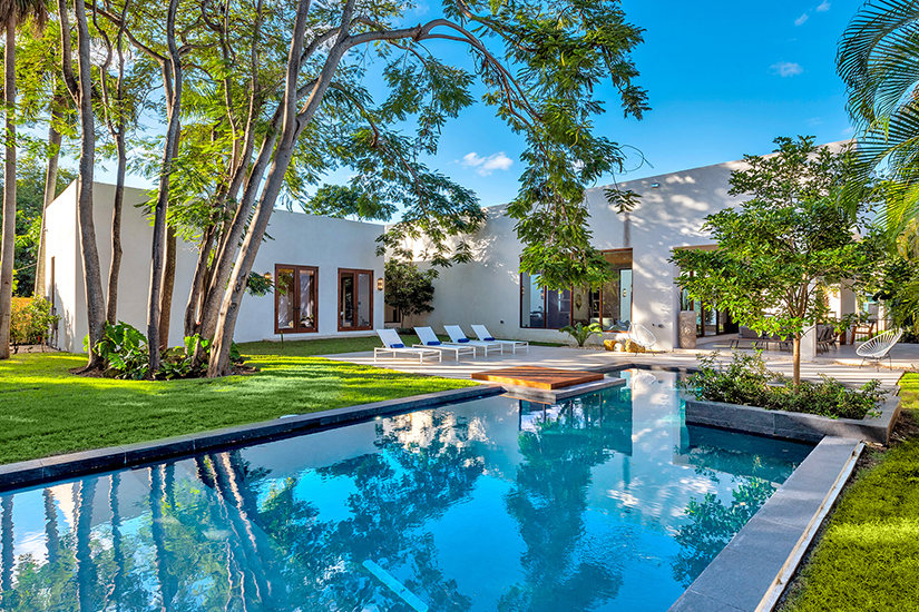 South Beach Villa Rentals: Stay in the Heart of Miami